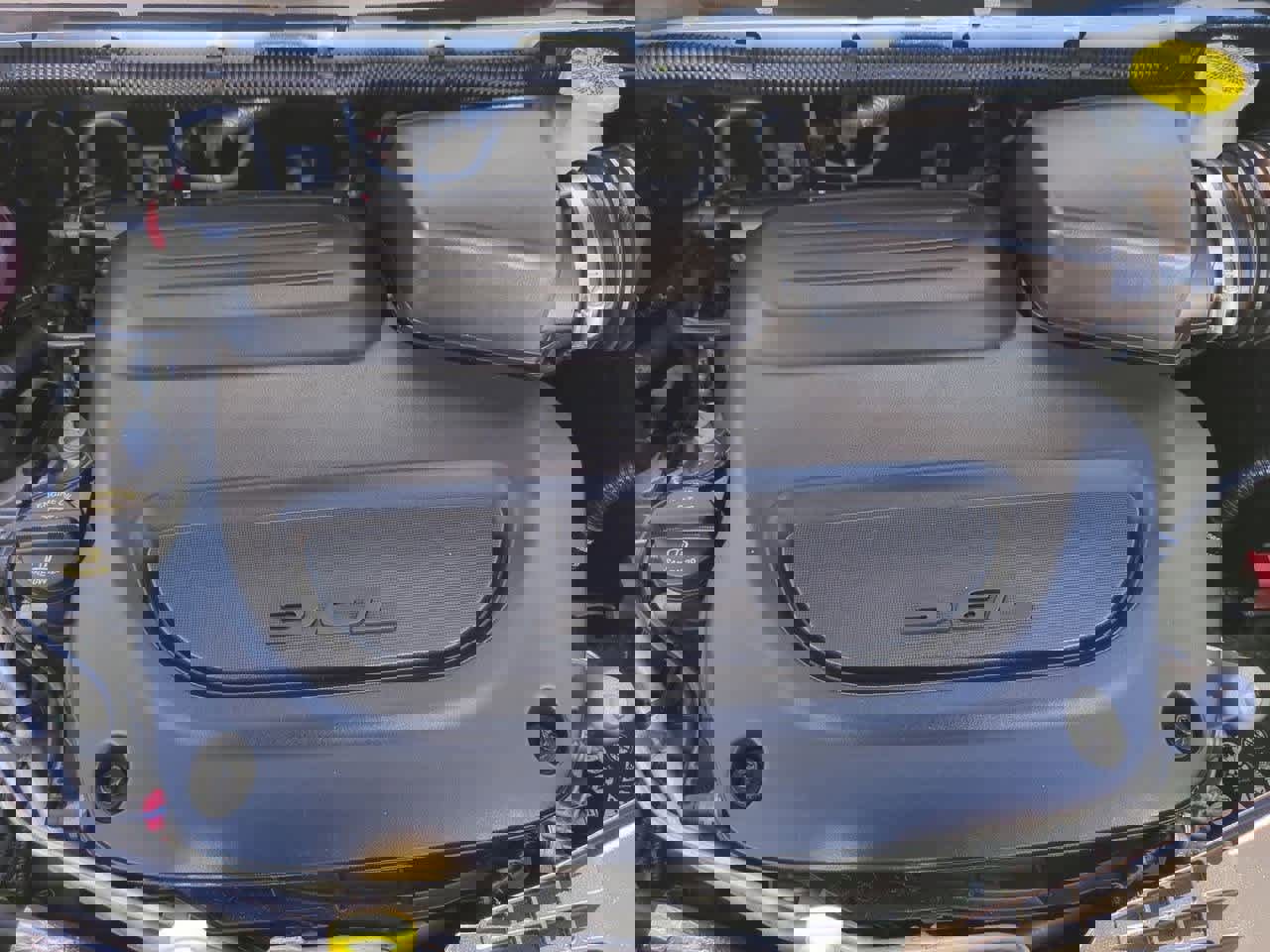 Used 2024 Chrysler Pacifica Touring-L image 7