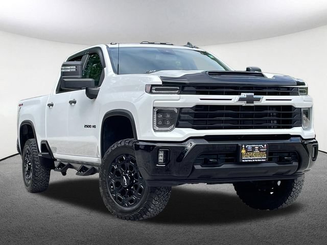 Certified 2024 Chevrolet Silverado 2500 Custom w/ Custom Value Package AWD/4WD image 2