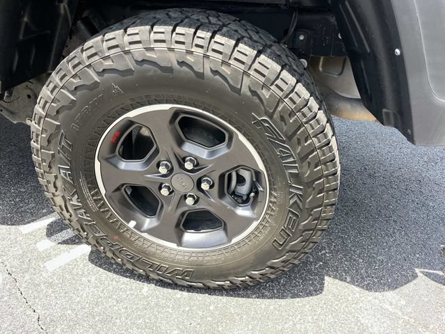 Used 2023 Jeep Gladiator Rubicon w/ Cold Weather Group AWD/4WD image 14