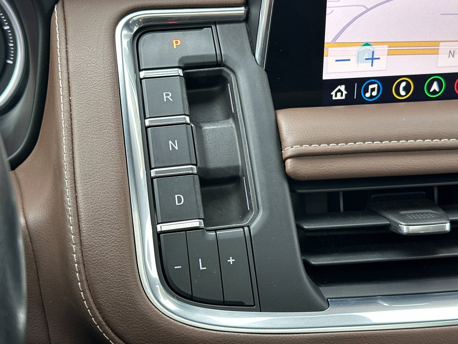 Used 2021 Chevrolet Tahoe High Country image 27