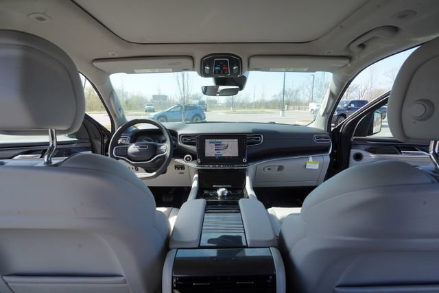 Used 2024 Jeep Wagoneer 4WD w/ Premium Group I image 26