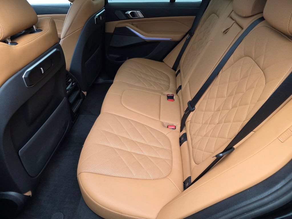 Certified 2025 BMW X5 sDrive40i w/ Premium Package RWD image 14