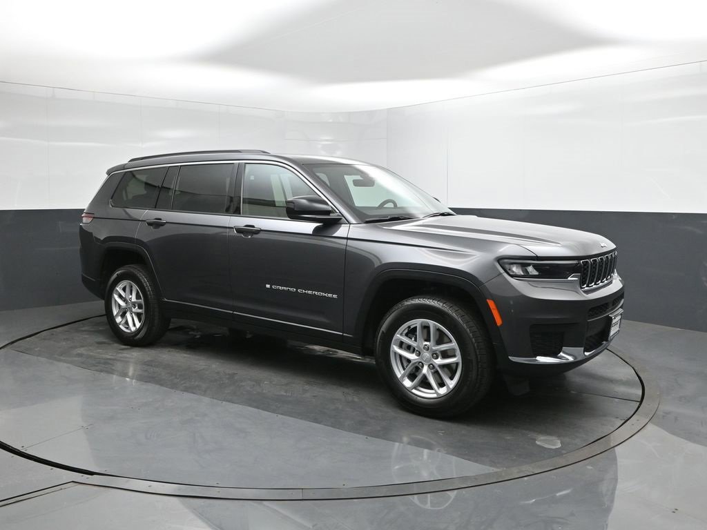 New 2025 Jeep Grand Cherokee L Laredo w/ Luxury Tech Group I image 17