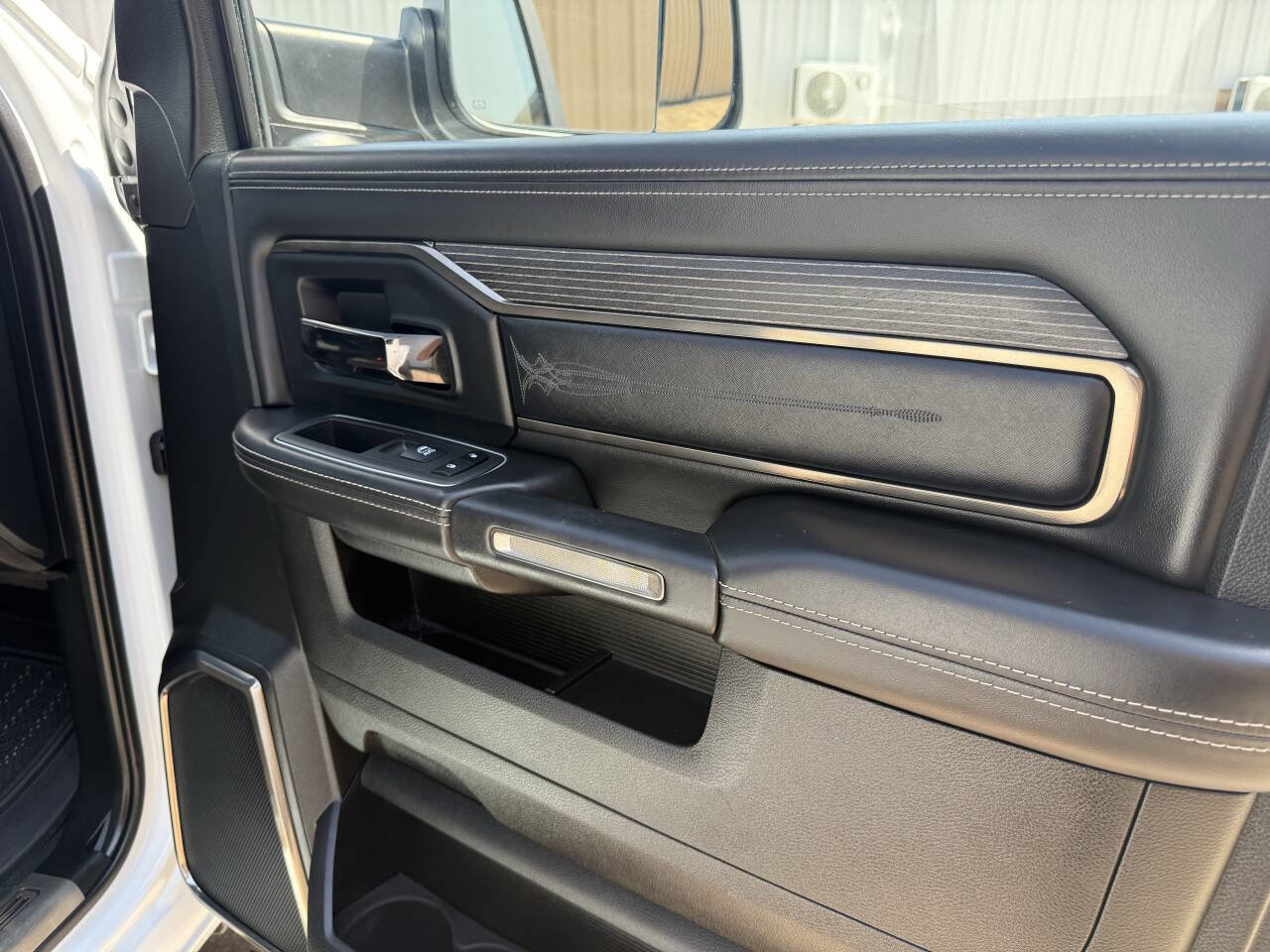 Used 2022 RAM 2500 Limited w/ Night Edition image 28