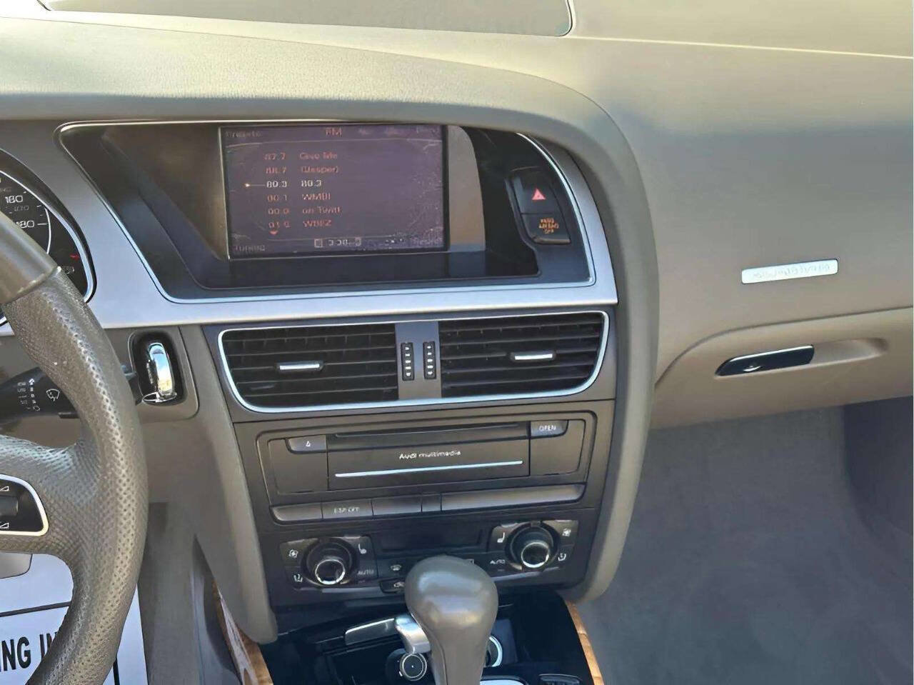 Used 2010 Audi A5 2.0T Premium Plus image 17