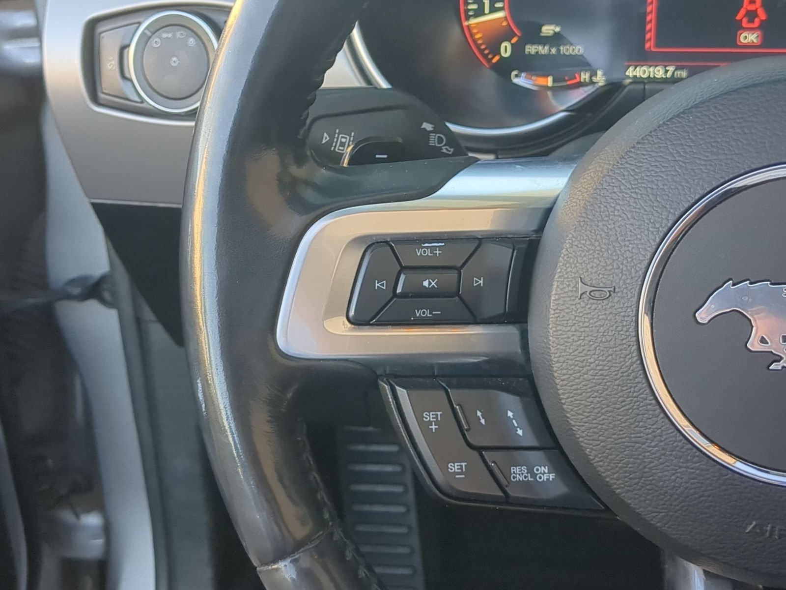 Used 2023 Ford Mustang Premium w/ Equipment Group 201A RWD image 16