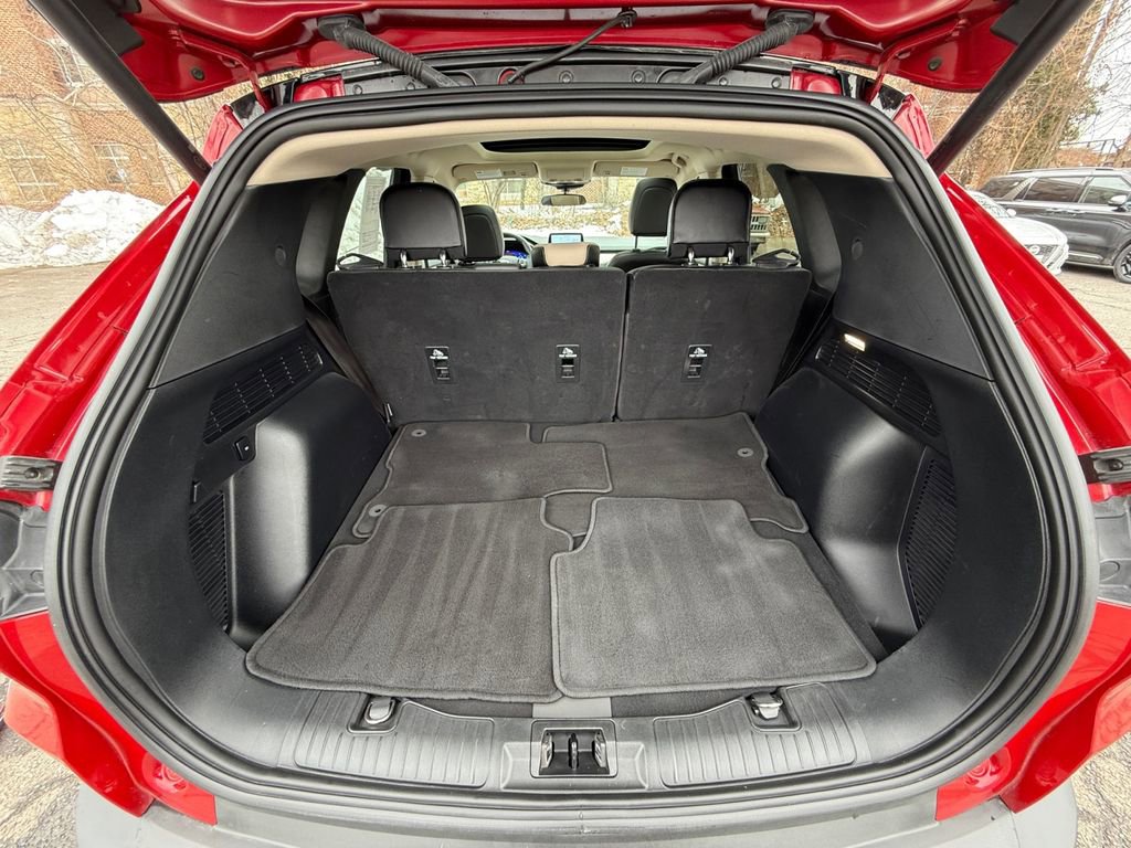 Used 2020 Ford Escape SE Sport image 24