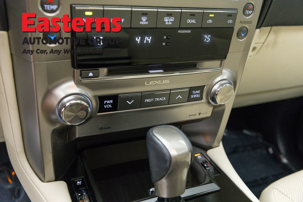 Used 2021 Lexus GX 460 w/ Accessory Package AWD/4WD image 20