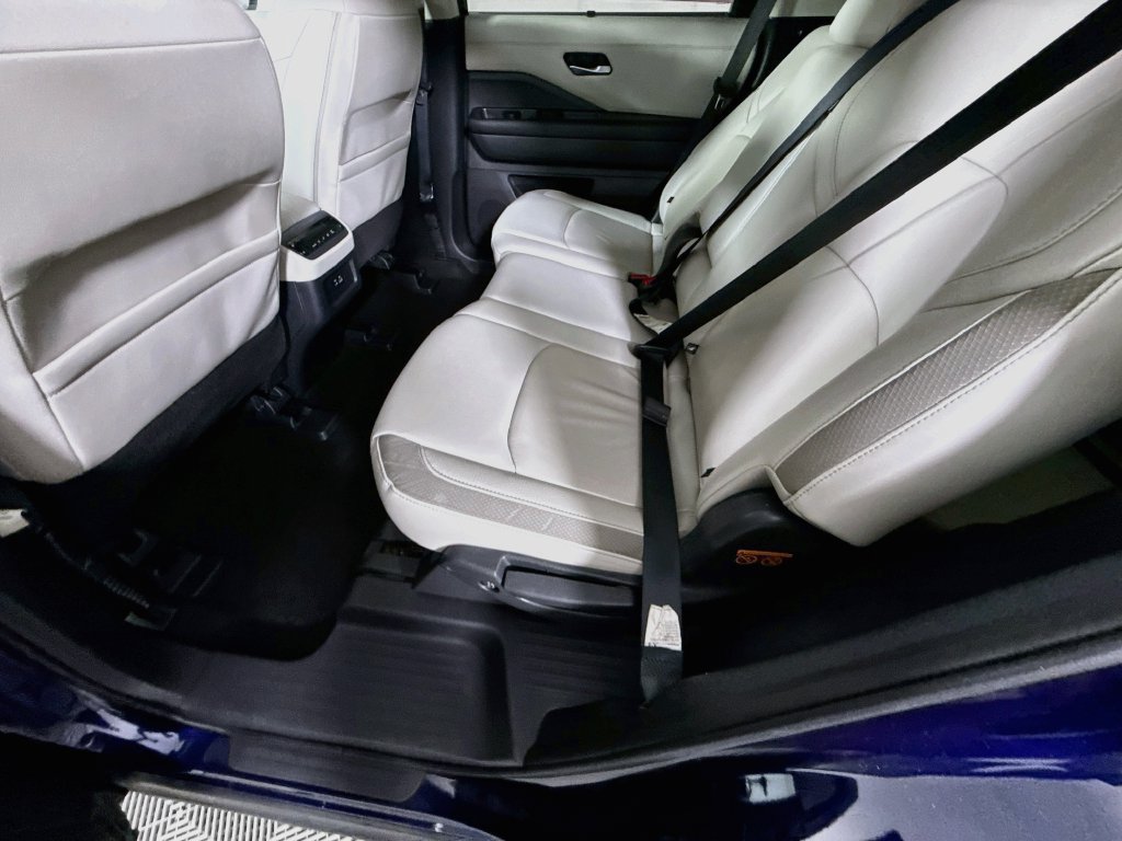 Certified 2024 Nissan Pathfinder SL AWD/4WD image 29