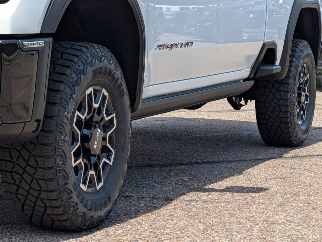 New 2026 GMC Sierra 2500 AT4X AWD/4WD image 6