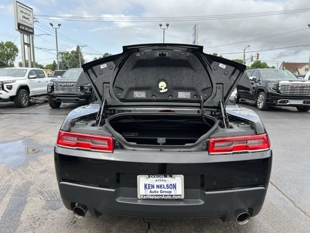 Used 2015 Chevrolet Camaro LT w/ RS Package RWD image 10