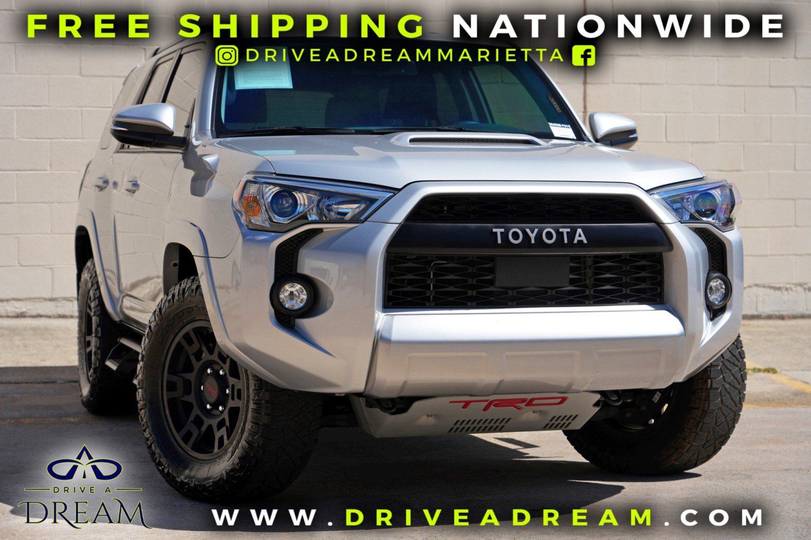 Used 2024 Toyota 4Runner TRD Off-Road Premium w/ Moonroof Package AWD/4WD image 2