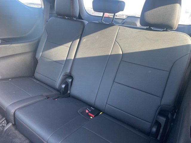 Used 2025 Chevrolet Traverse RS w/ LPO, Floor Liner Package image 8