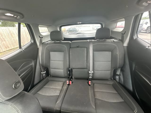 Used 2022 GMC Terrain SLE w/ Elevation Edition FWD image 21