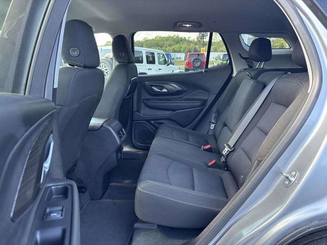 Used 2024 GMC Terrain SLE image 21