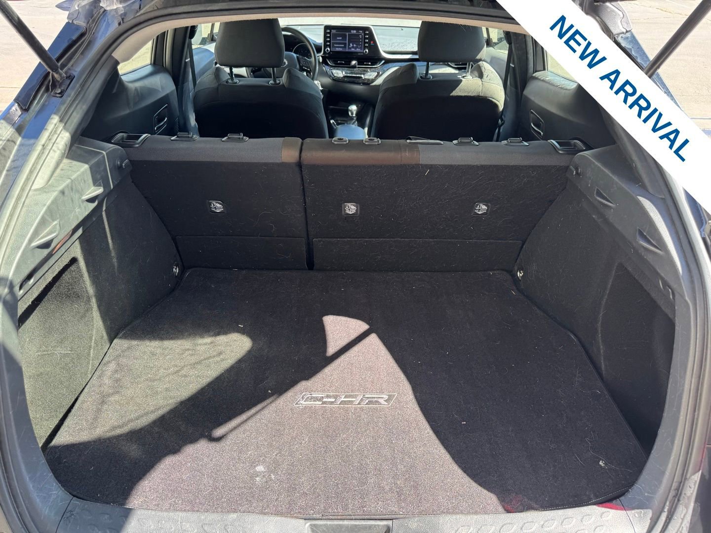 Used 2021 Toyota C-HR LE image 13