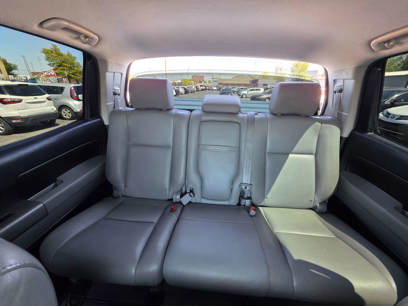 Used 2010 Toyota Tundra 2WD CrewMax image 12