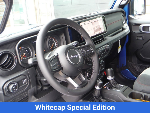 New 2026 Jeep Gladiator Rubicon w/ Whitecap Package AWD/4WD image 4