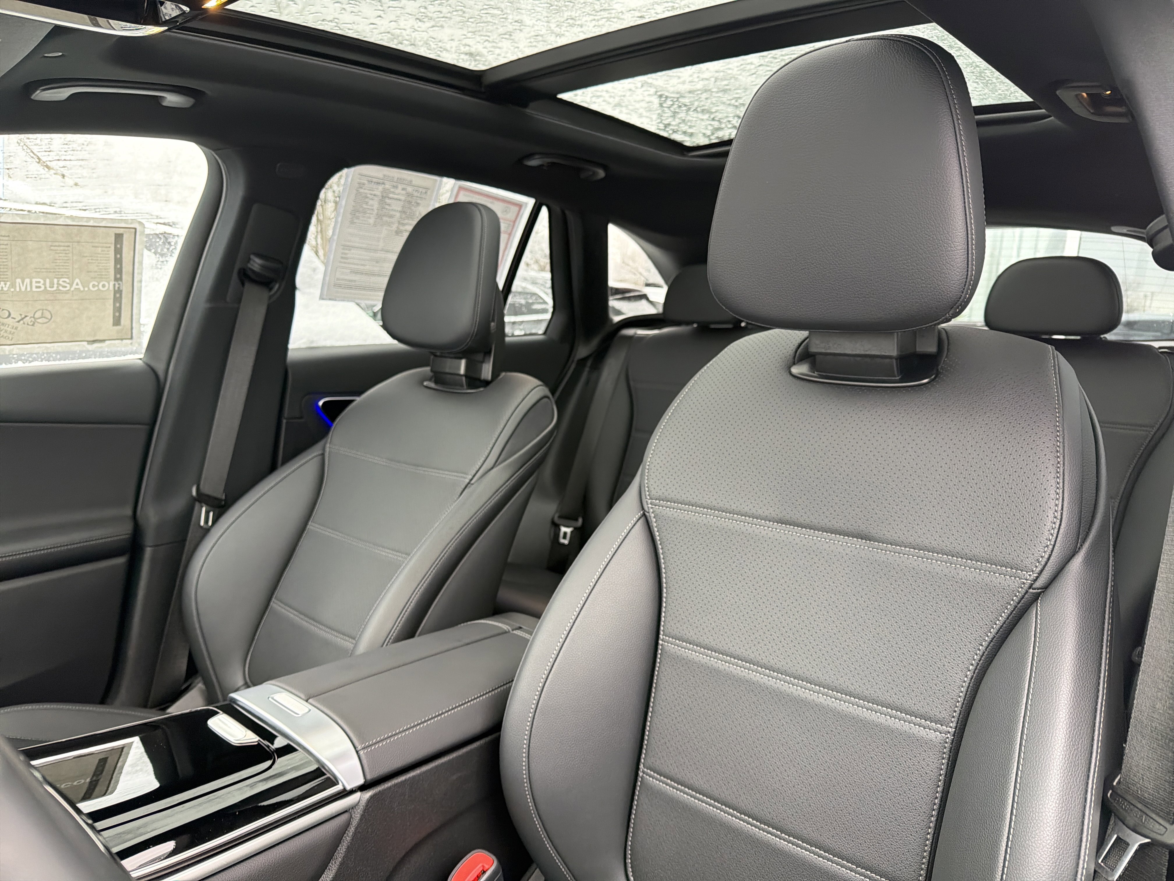 Used 2026 Mercedes-Benz GLC 300 4MATIC image 10