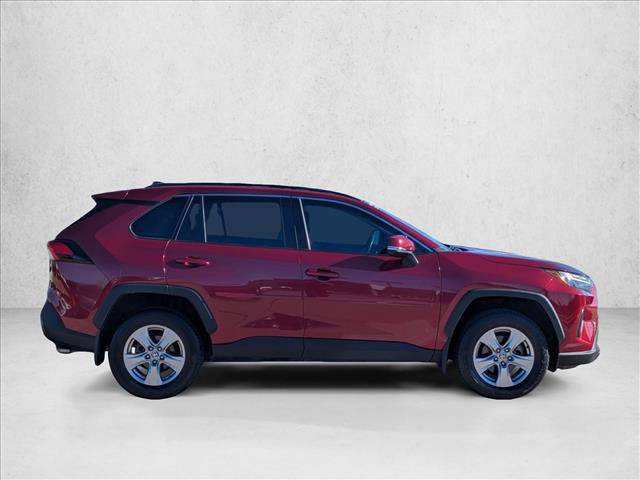 Used 2022 Toyota RAV4 XLE image 4