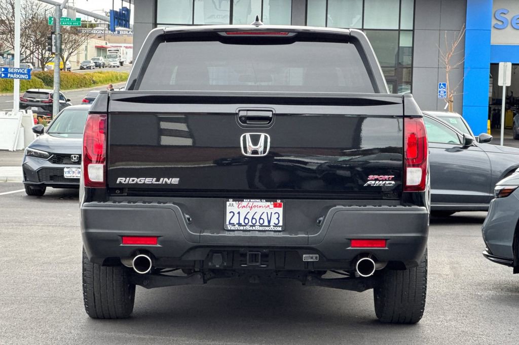 Certified 2023 Honda Ridgeline Sport image 5