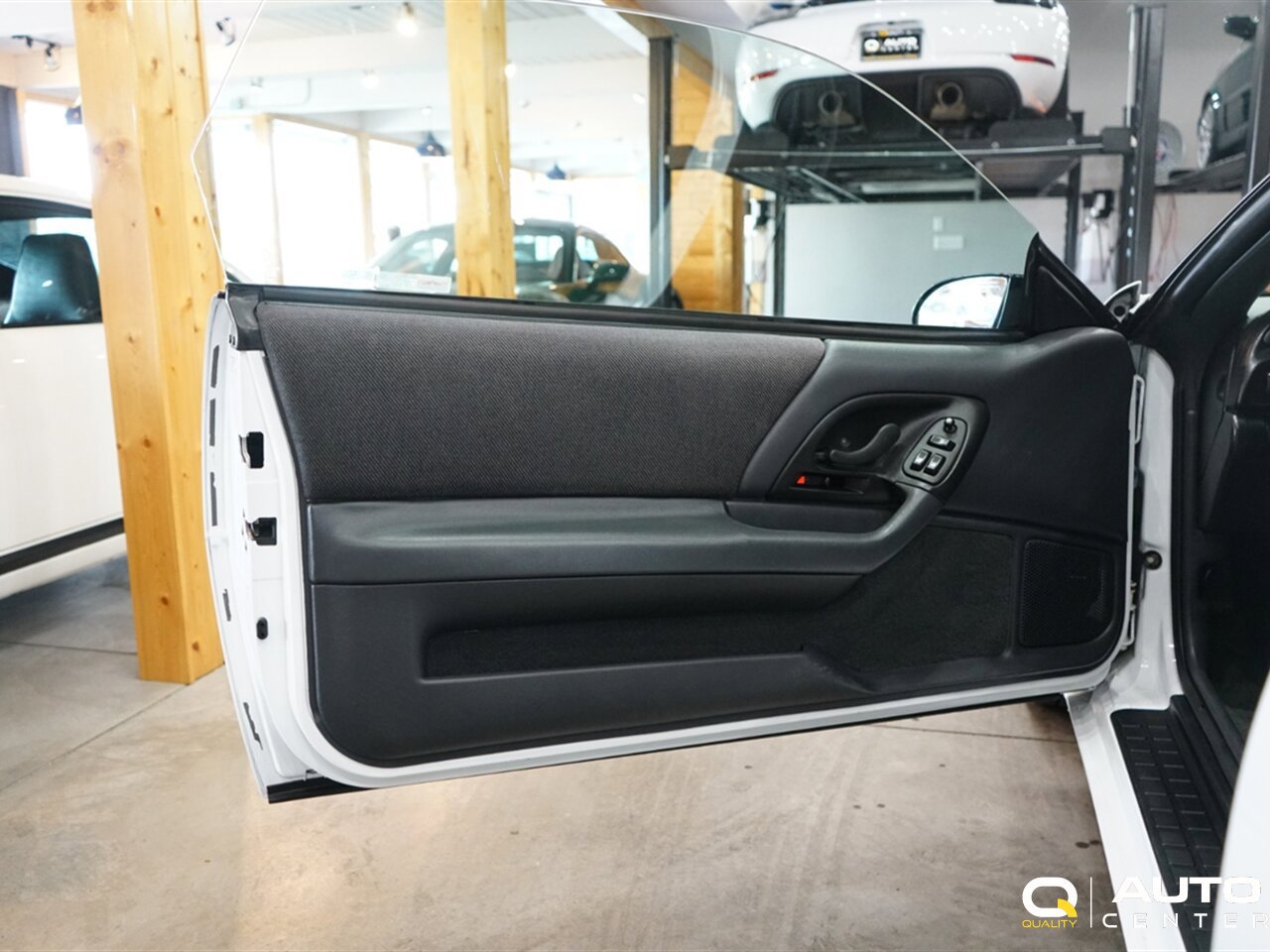 Used 1994 Chevrolet Camaro Z28 image 11