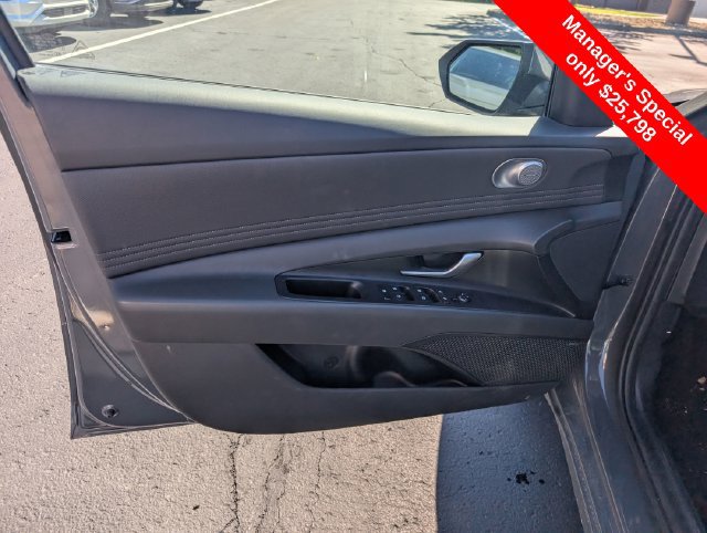 Certified 2026 Hyundai Elantra Limited FWD image 11