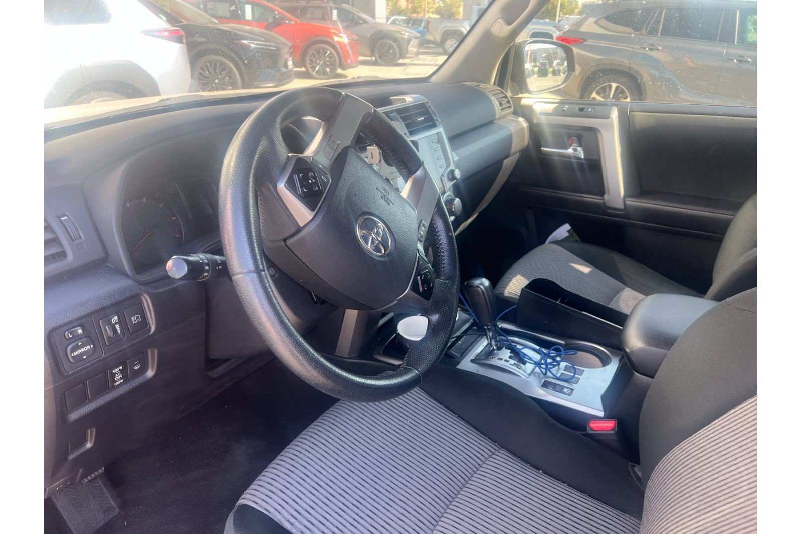 Certified 2022 Toyota 4Runner SR5 AWD/4WD image 6