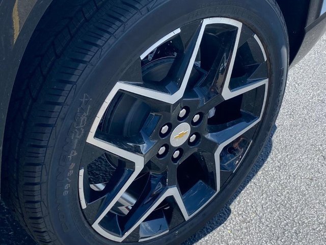 New 2026 Chevrolet Traverse High Country w/ LPO, Floor Liner Package image 25