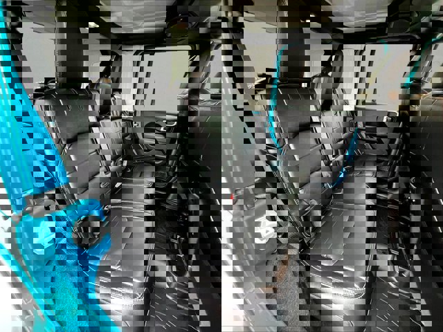 Used 2020 Jeep Wrangler Unlimited Sahara image 26