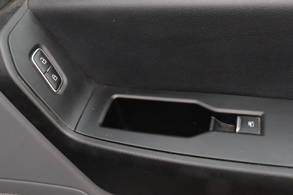 Used 2024 Ford F550 4x4 Crew Cab Super Duty image 42