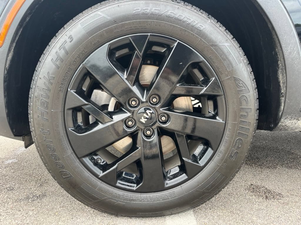 Used 2021 Kia Sorento S AWD/4WD image 12