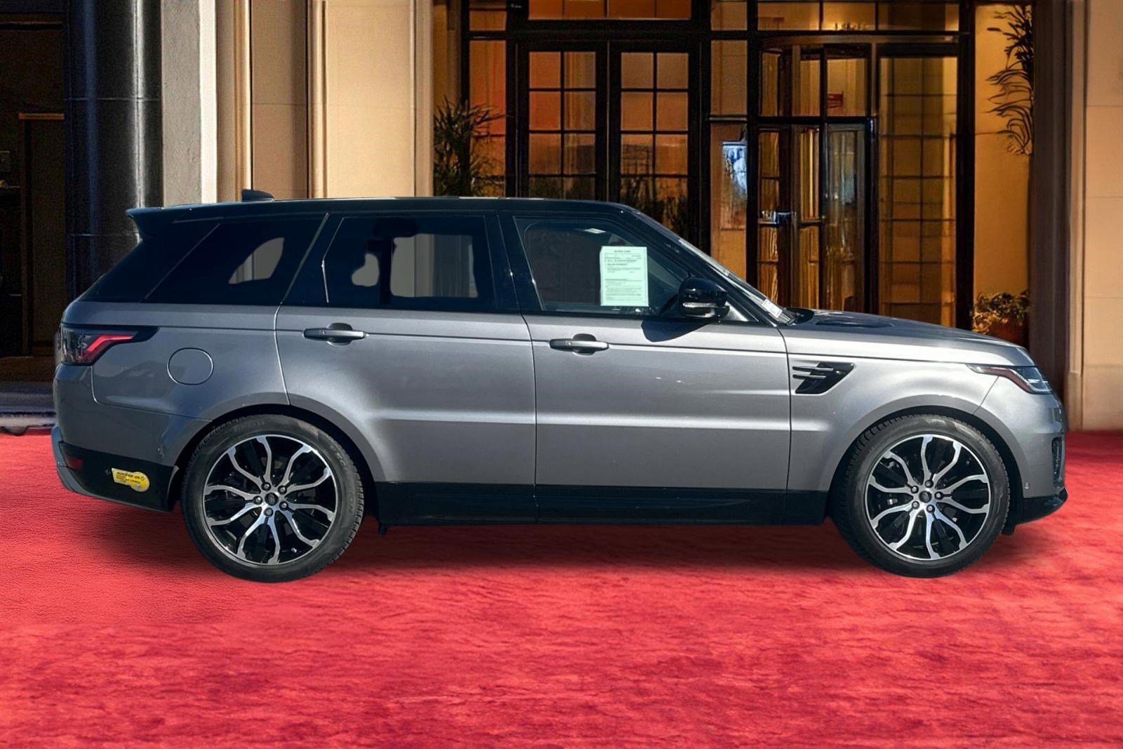 Used 2021 Land Rover Range Rover Sport HSE image 9