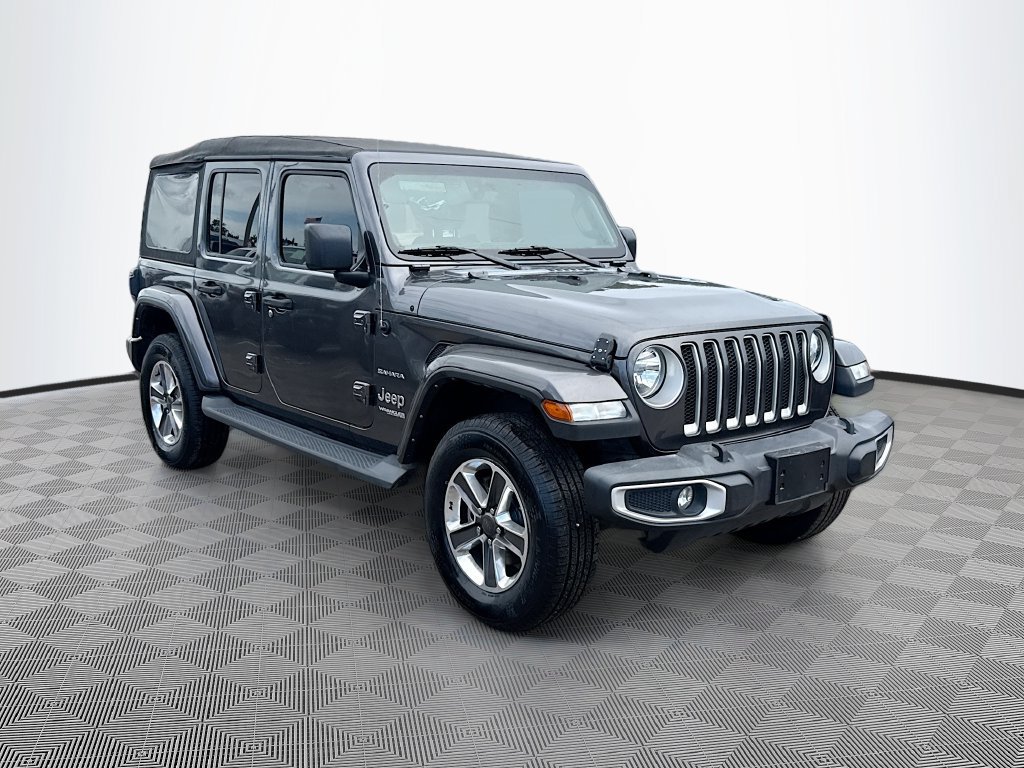 Used 2022 Jeep Wrangler Unlimited Sahara w/ Cold Weather Group AWD/4WD image 4