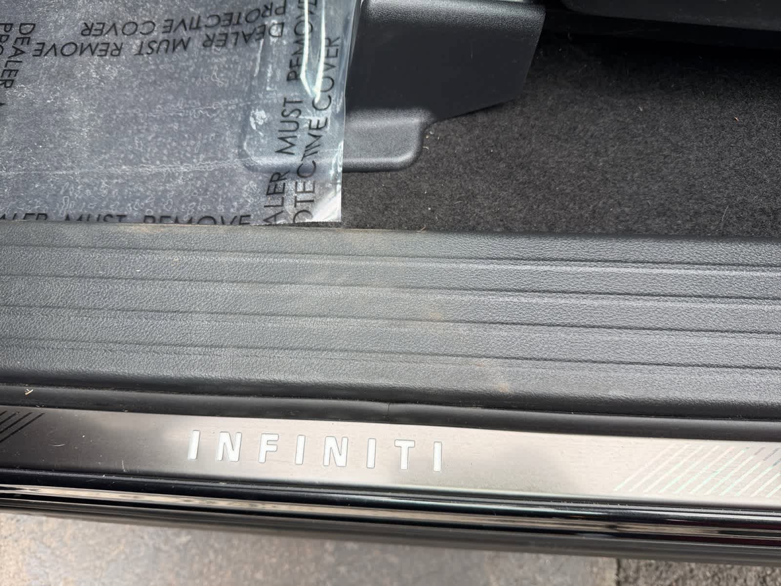 Used 2024 INFINITI QX60 Sensory image 30
