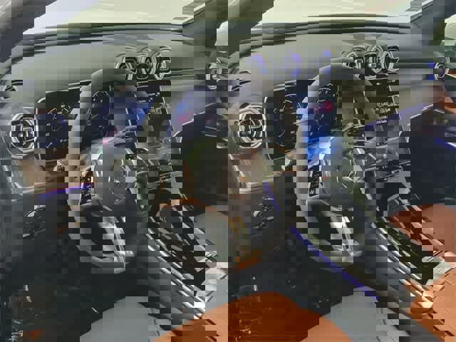 Certified 2026 Mercedes-Benz GLC 300 4MATIC image 9