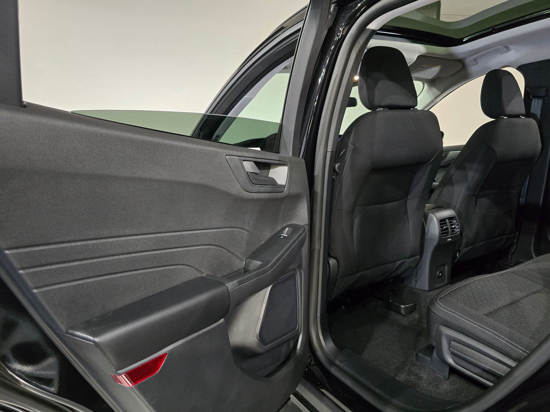 New 2026 Ford Escape Active image 37