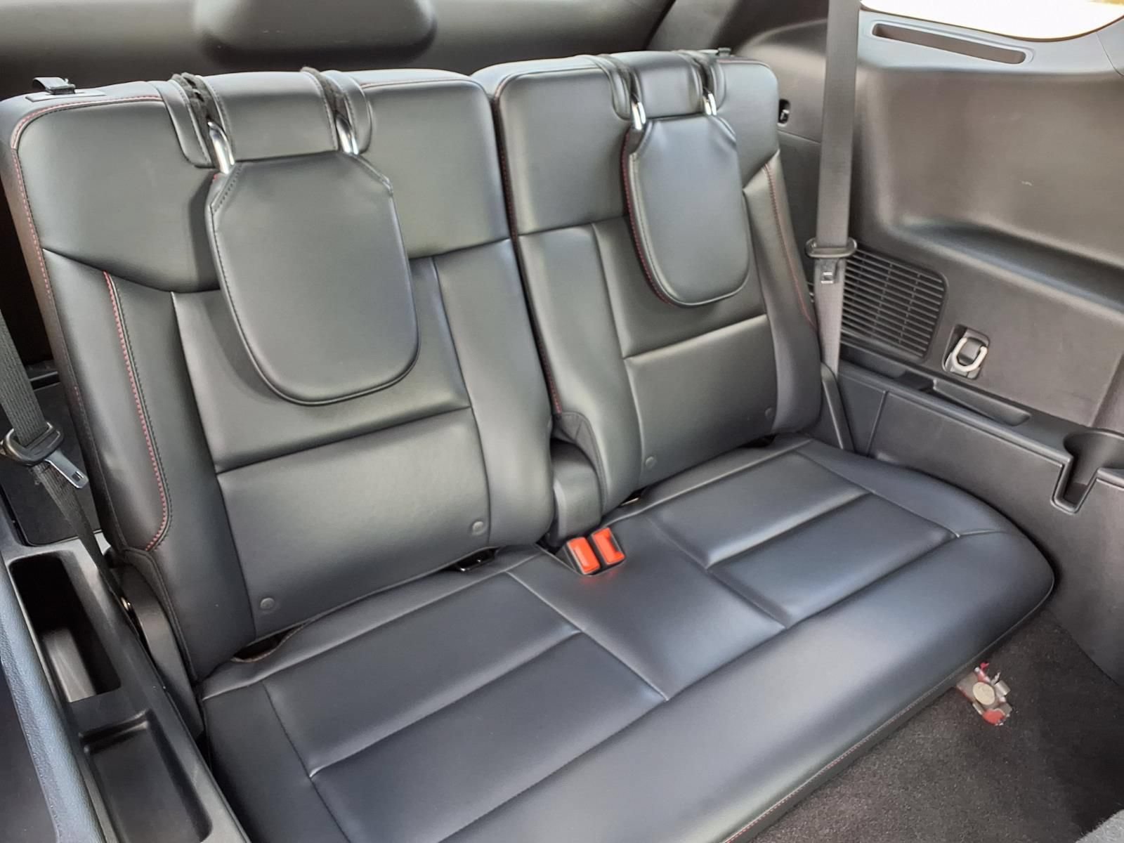 Used 2025 Ford Explorer ST AWD/4WD image 23