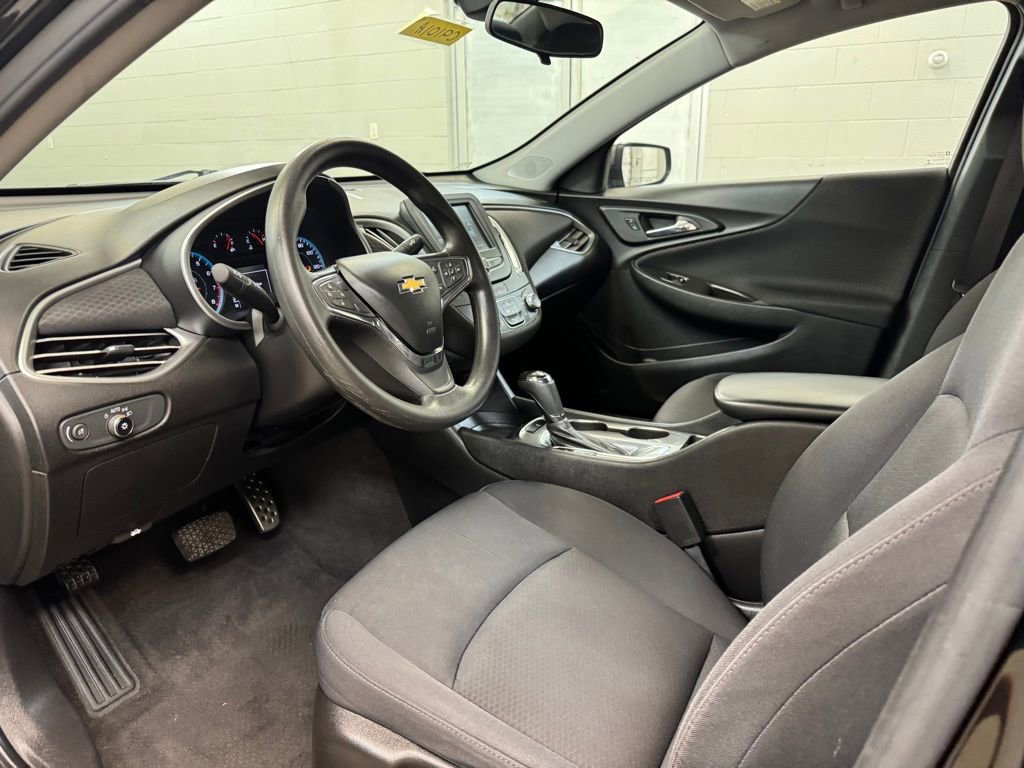 Used 2016 Chevrolet Malibu LS image 13