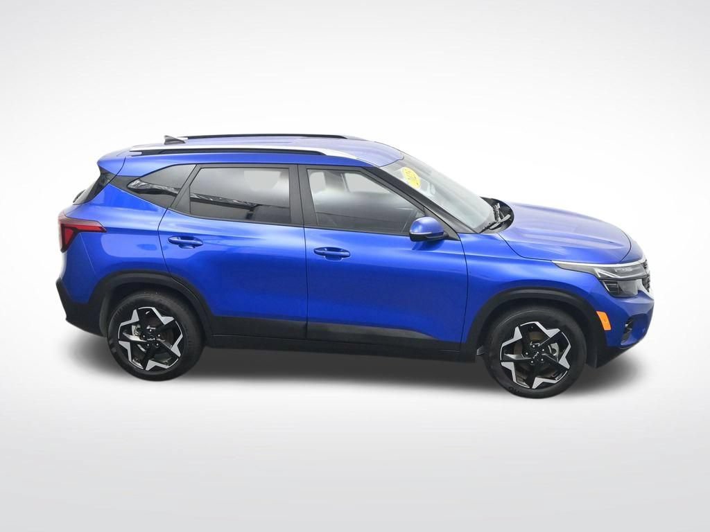 Used 2025 Kia Seltos S FWD image 25