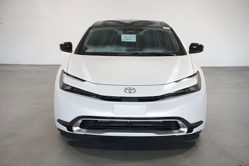 New 2026 Toyota Prius Plug-In Hybrid image 2