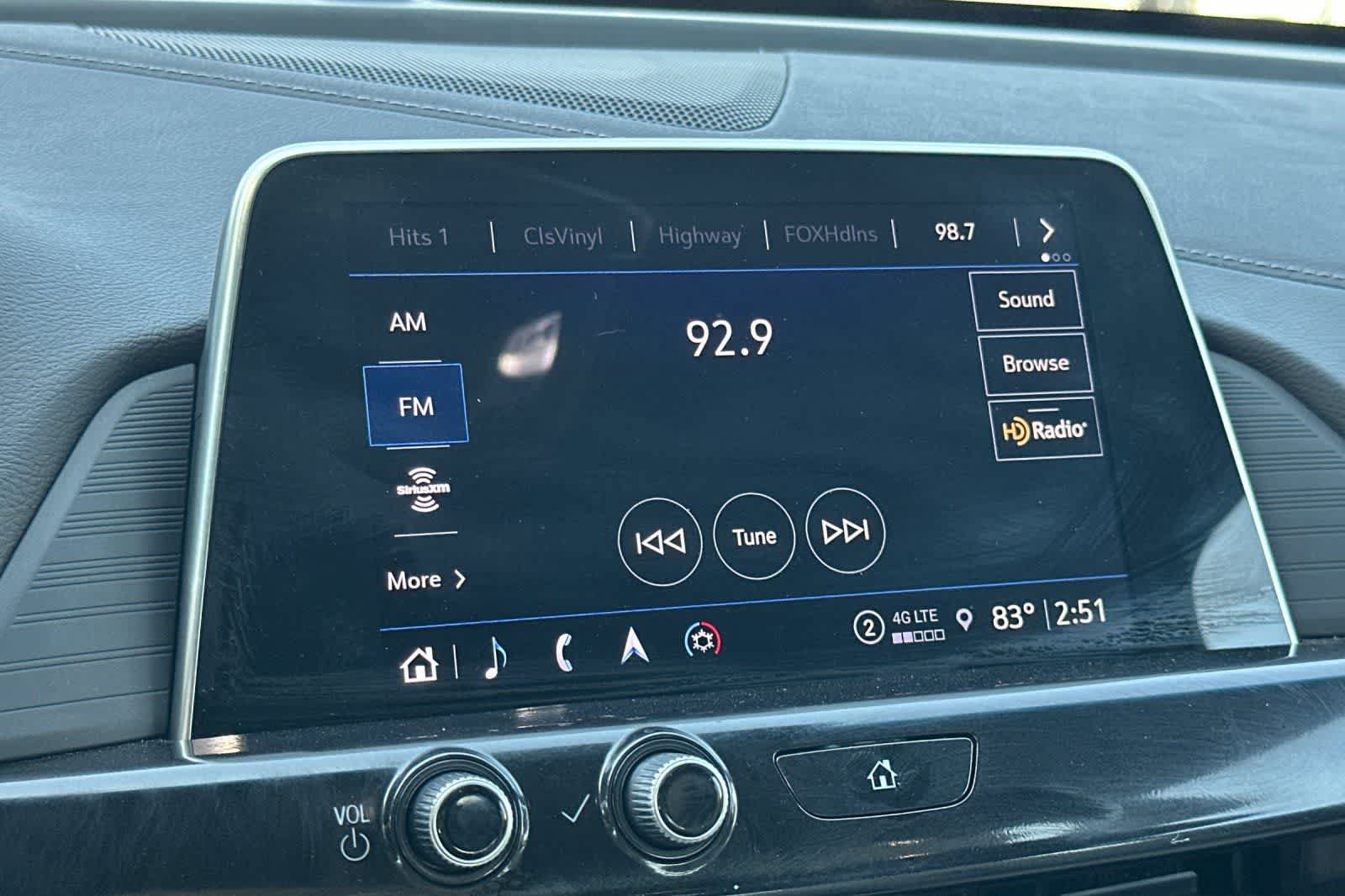 Used 2025 Cadillac CT4 Luxury w/ Sun And Sound Package RWD image 21