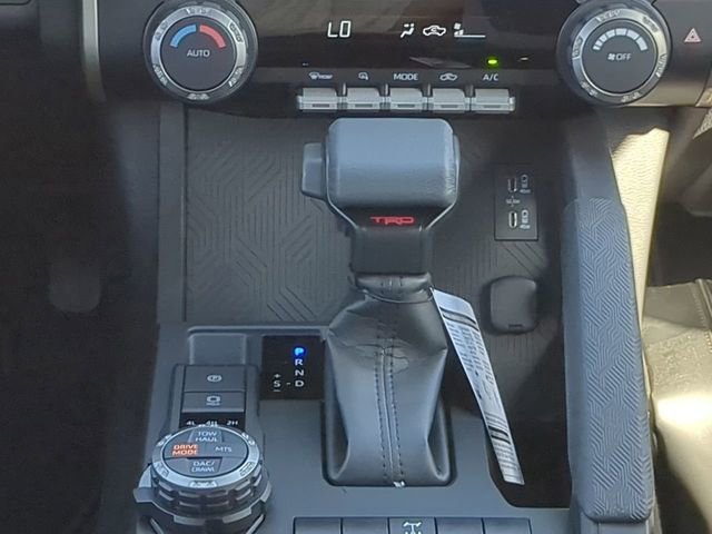 New 2025 Toyota Tacoma TRD Off-Road image 19