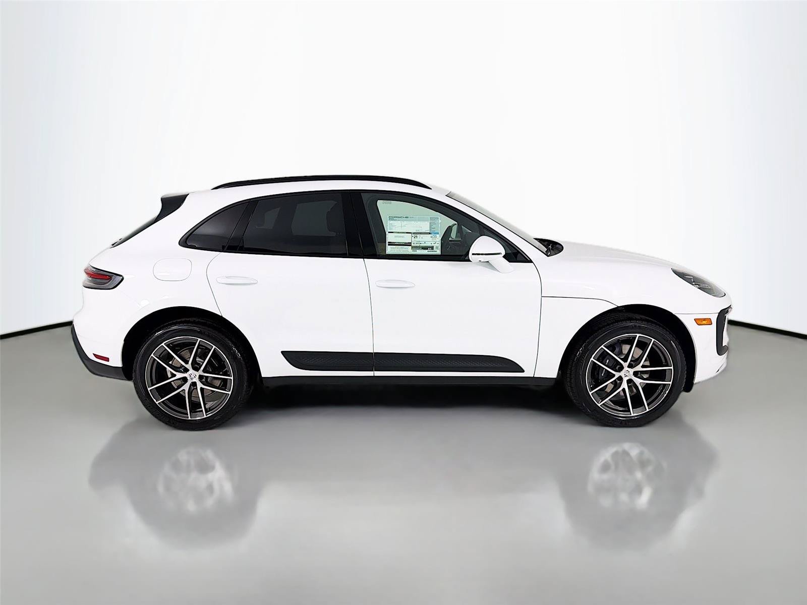 New 2026 Porsche Macan Turbo AWD/4WD image 28