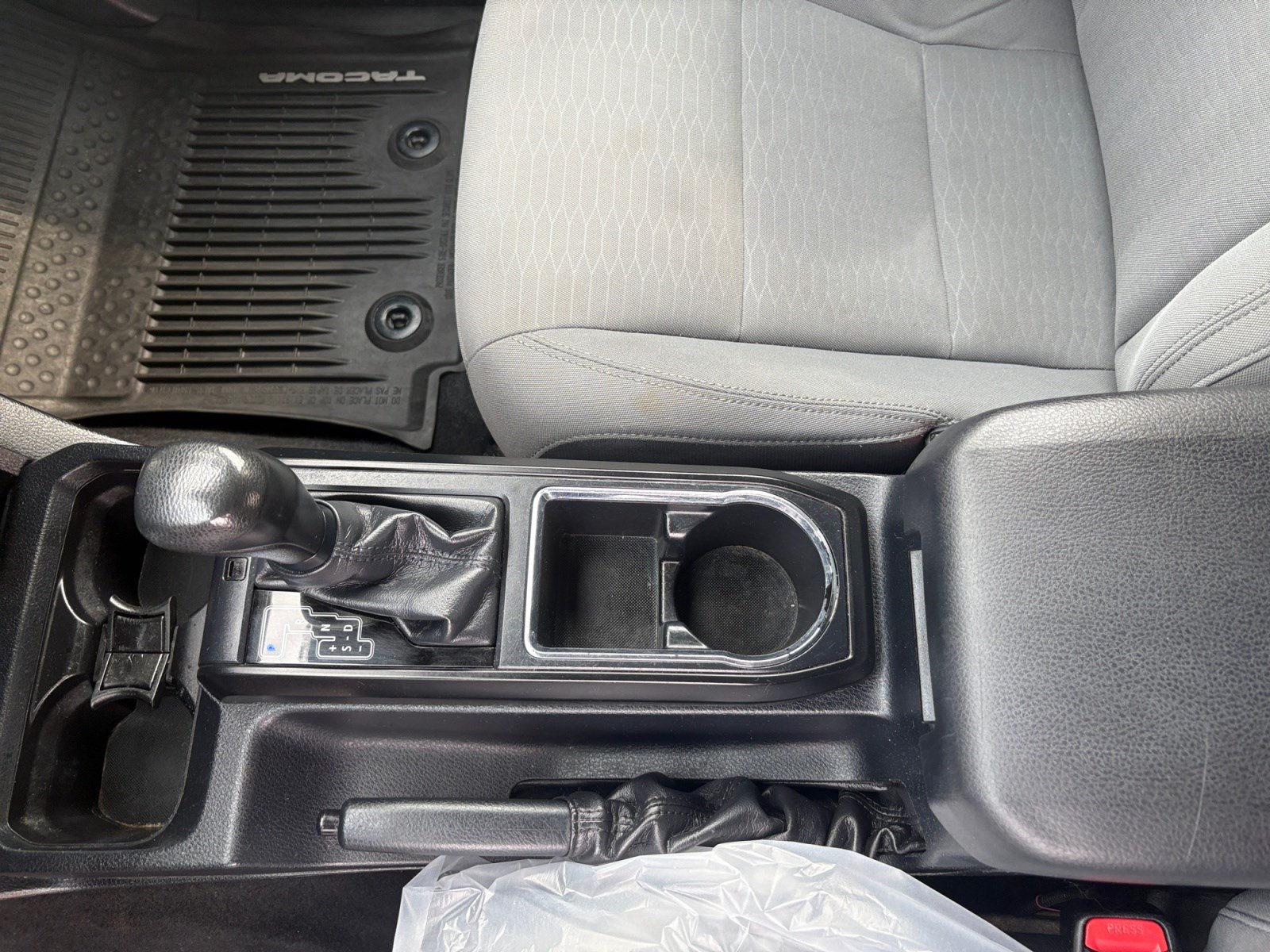 Used 2019 Toyota Tacoma SR AWD/4WD image 15