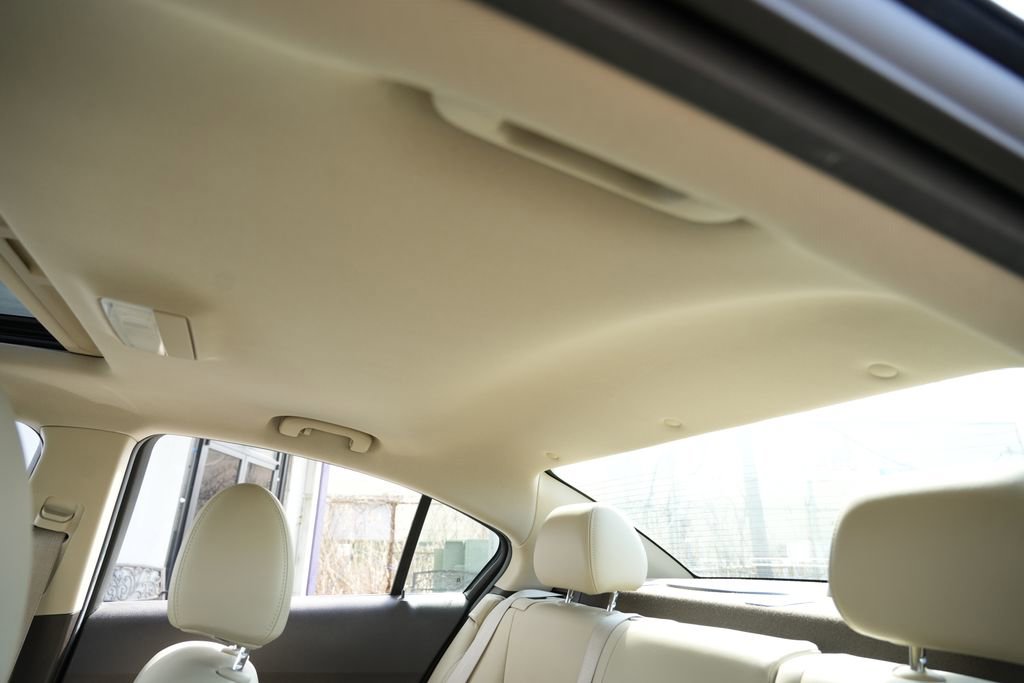 Used 2013 Chevrolet Cruze LT image 24