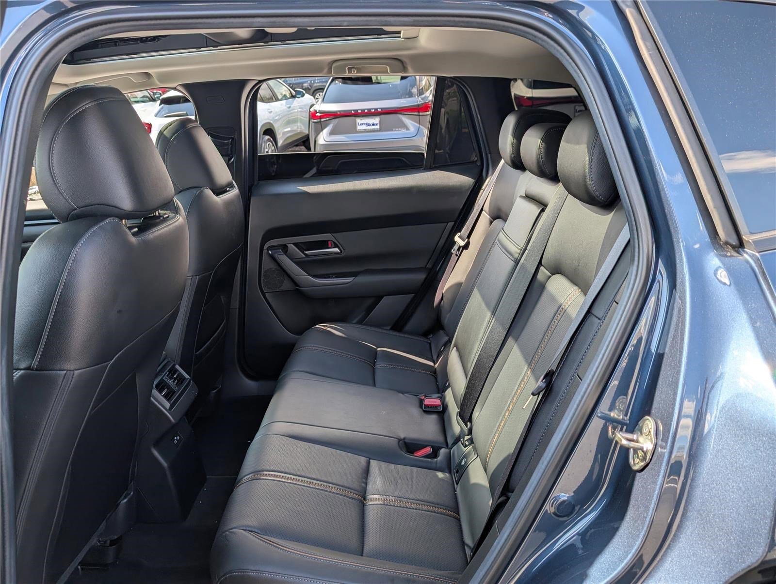 Used 2025 MAZDA CX-50 AWD 2.5 Hybrid w/ Premium Pkg image 15