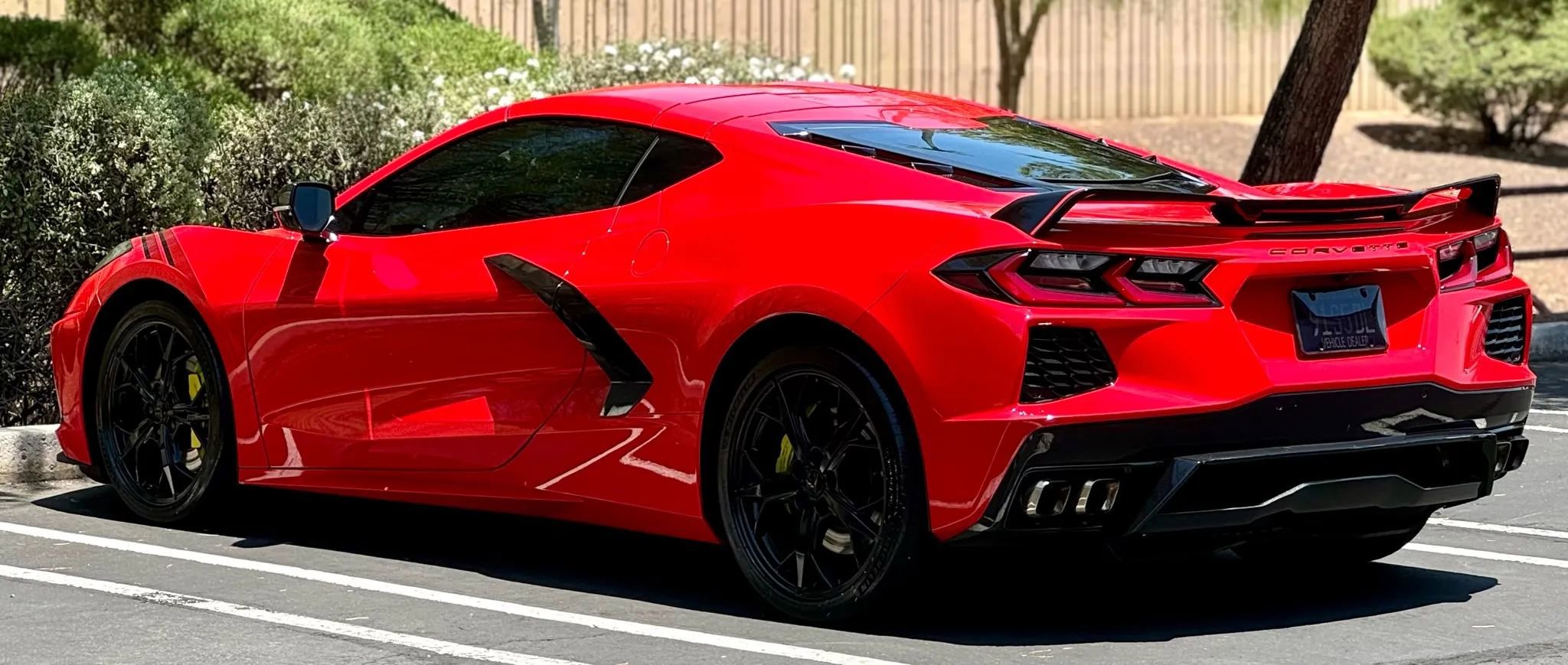 Used 2020 Chevrolet Corvette Stingray Coupe w/ Z51 Performance Package image 5