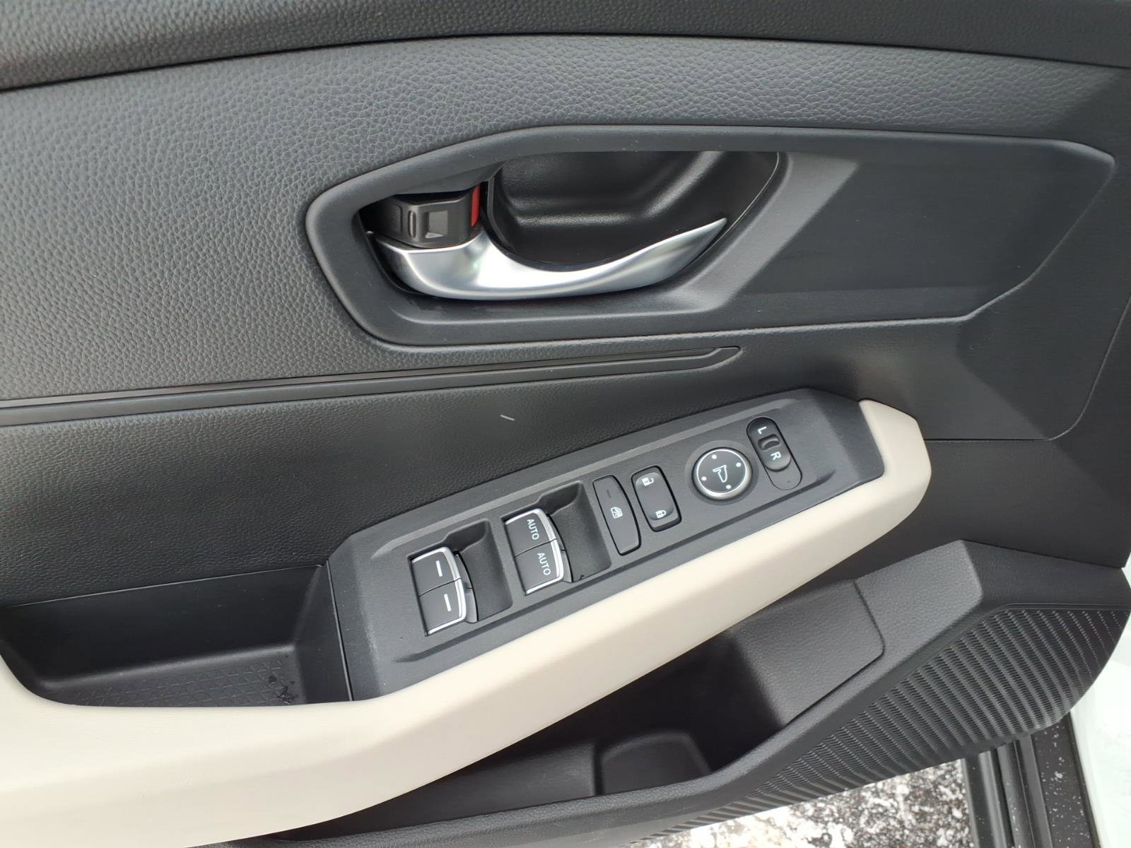 Certified 2024 Honda Accord LX image 13