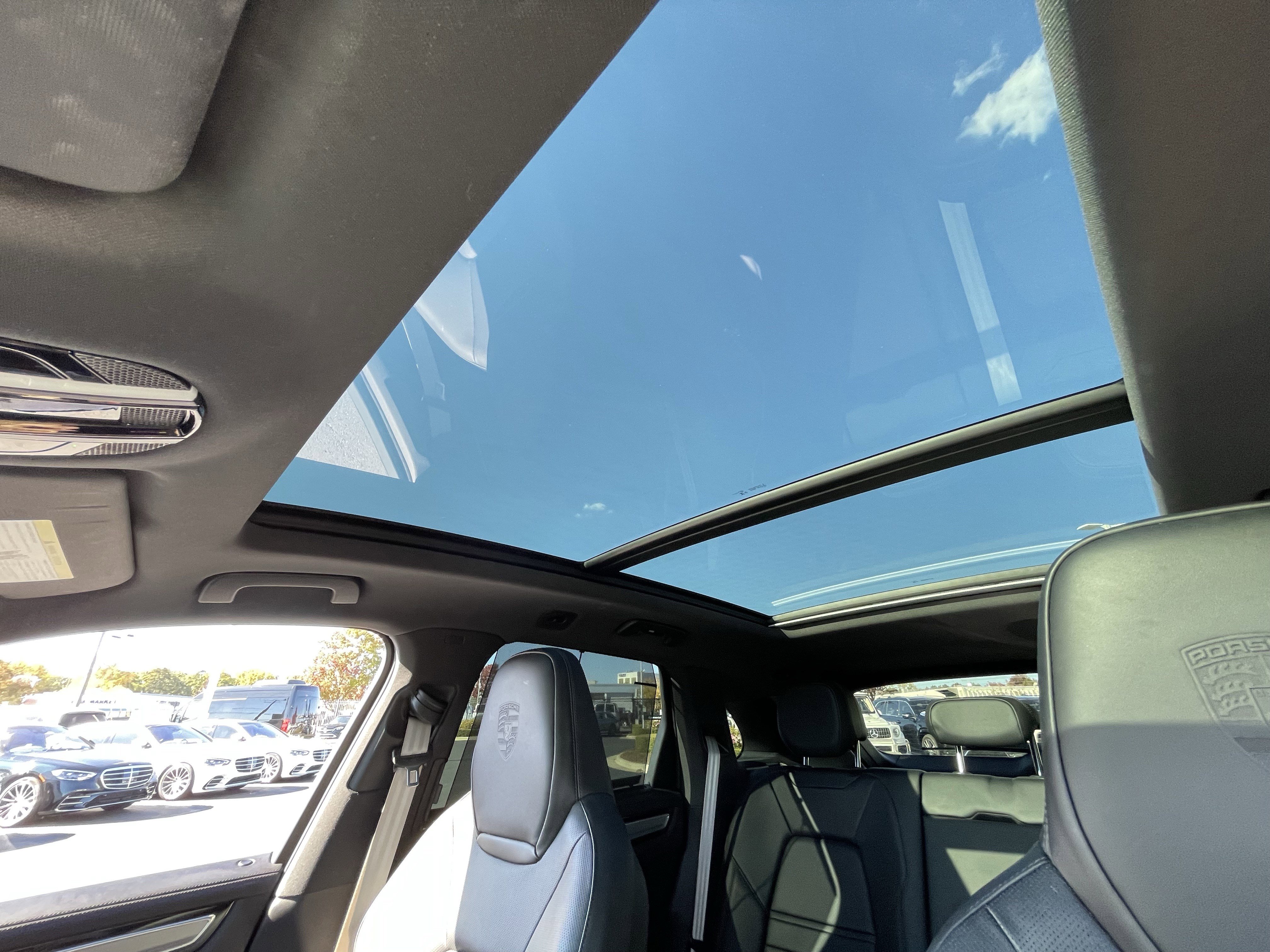 Used 2023 Porsche Cayenne S image 28